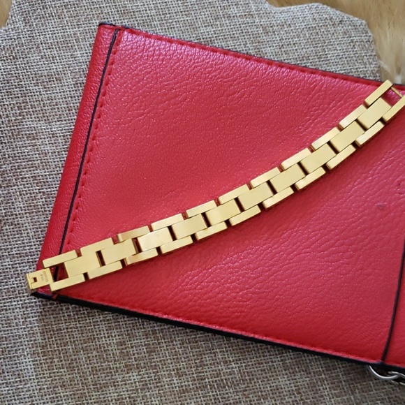 Gold tone bracelet - Picture 4 of 5